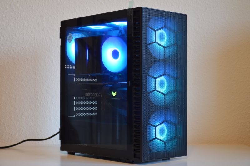 Gaming PC Refurbished - AMD 5700X, RTX 3070, 32GB RAM, 1TB SSD