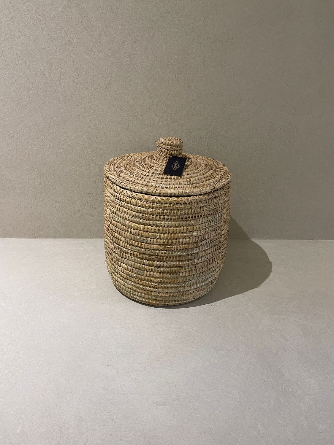 Mand met deksel Large