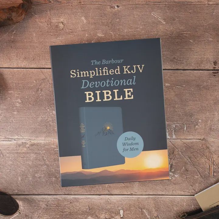 Daily Wisdom for Men SKJV Devotional Bible