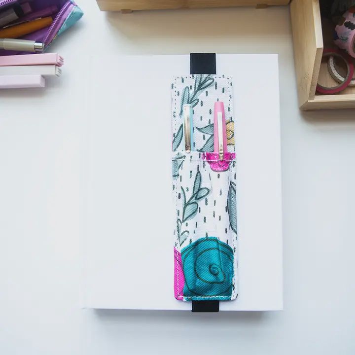 Church Floral Pen Holder