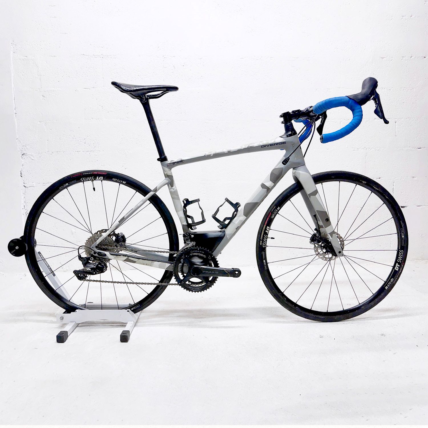 Specialized Diverge (56cm) - Rental Package DeterminationTour