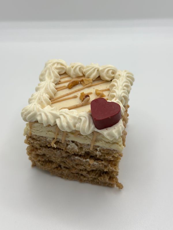 Nutty Paw Cake
