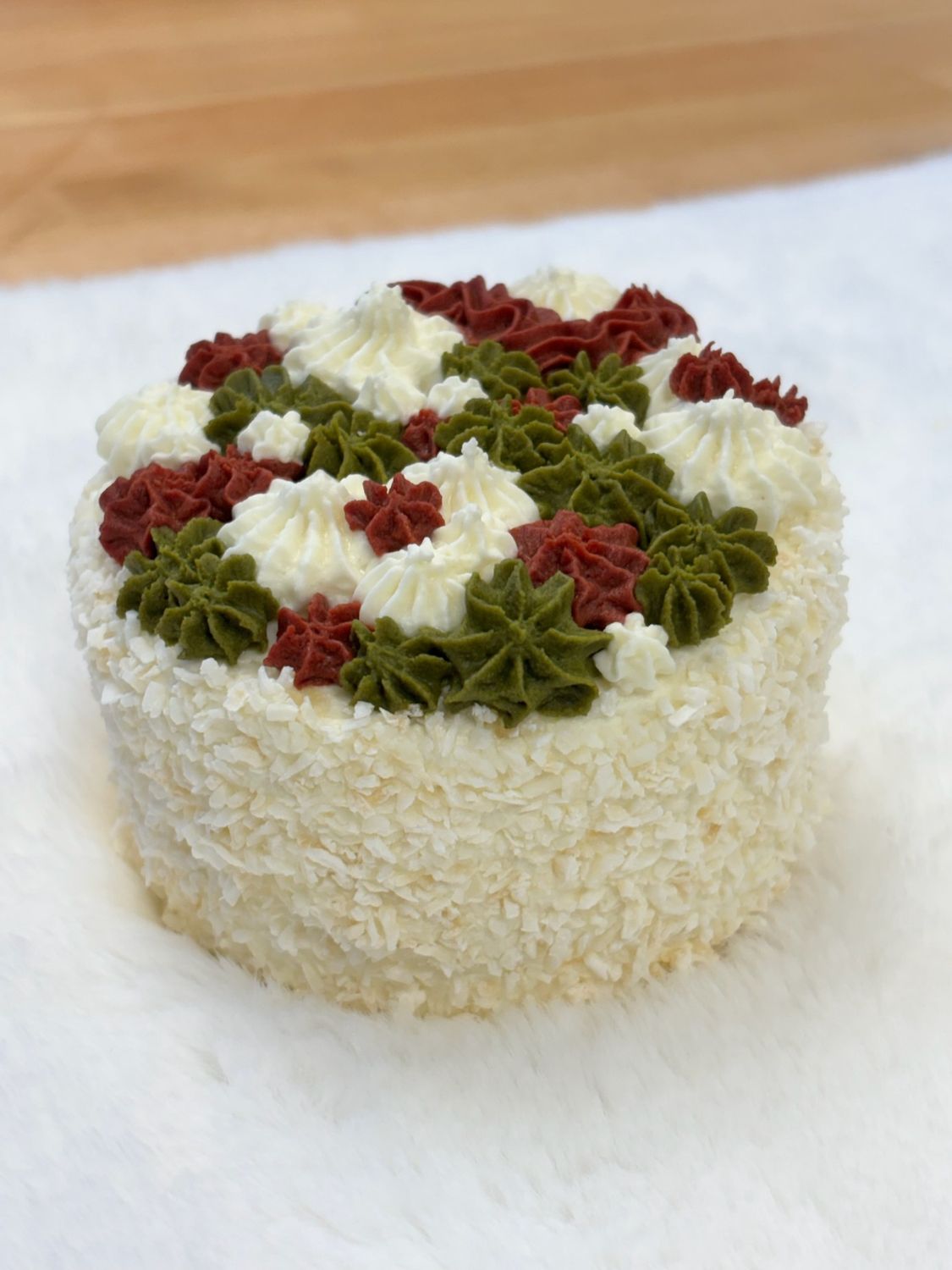 3" Round Holiday Cake (GF Carob Peppermint)