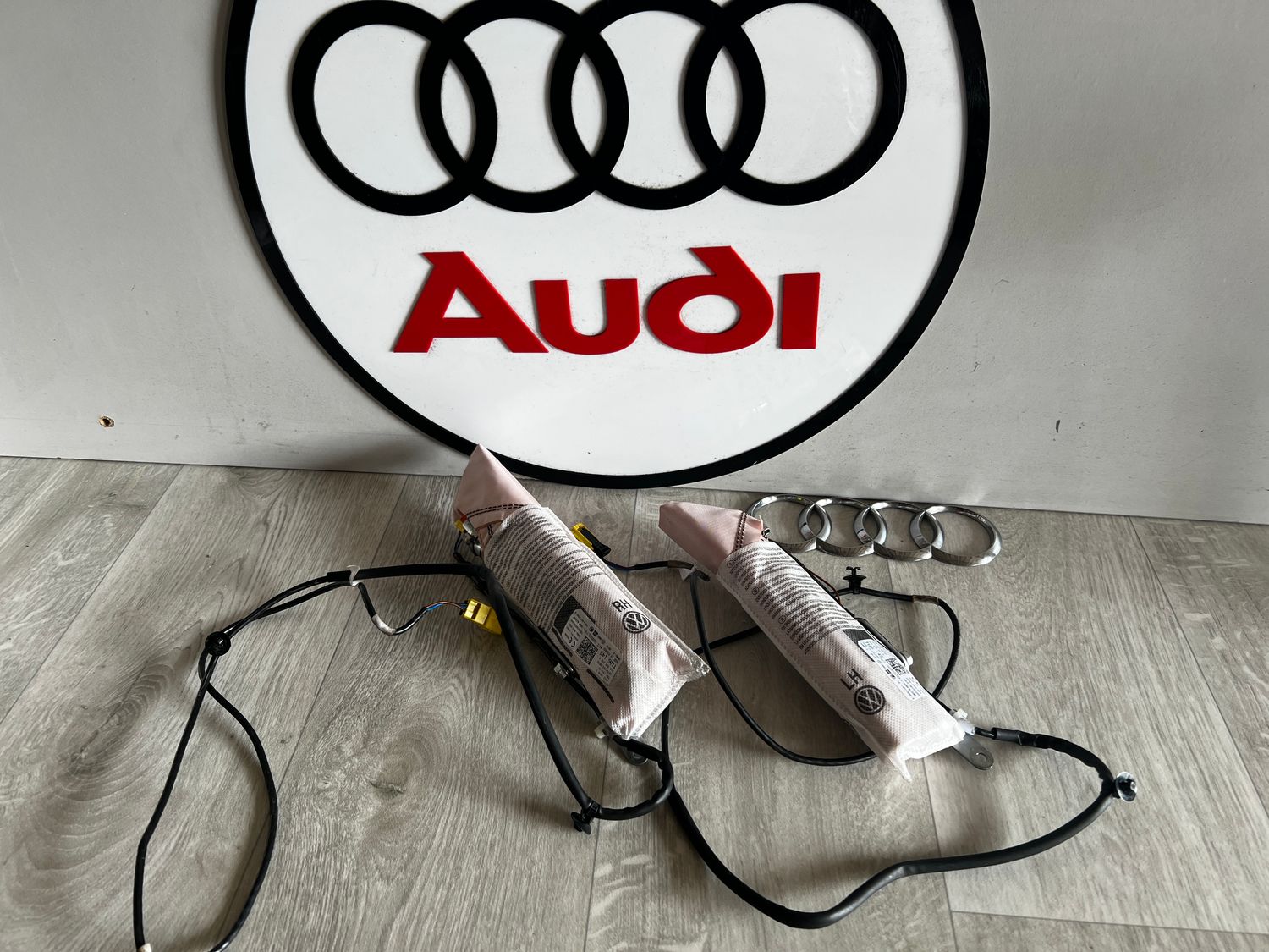 ​Poduszka powietrzna FOTELA Audi a3 8v 8V4880241A
