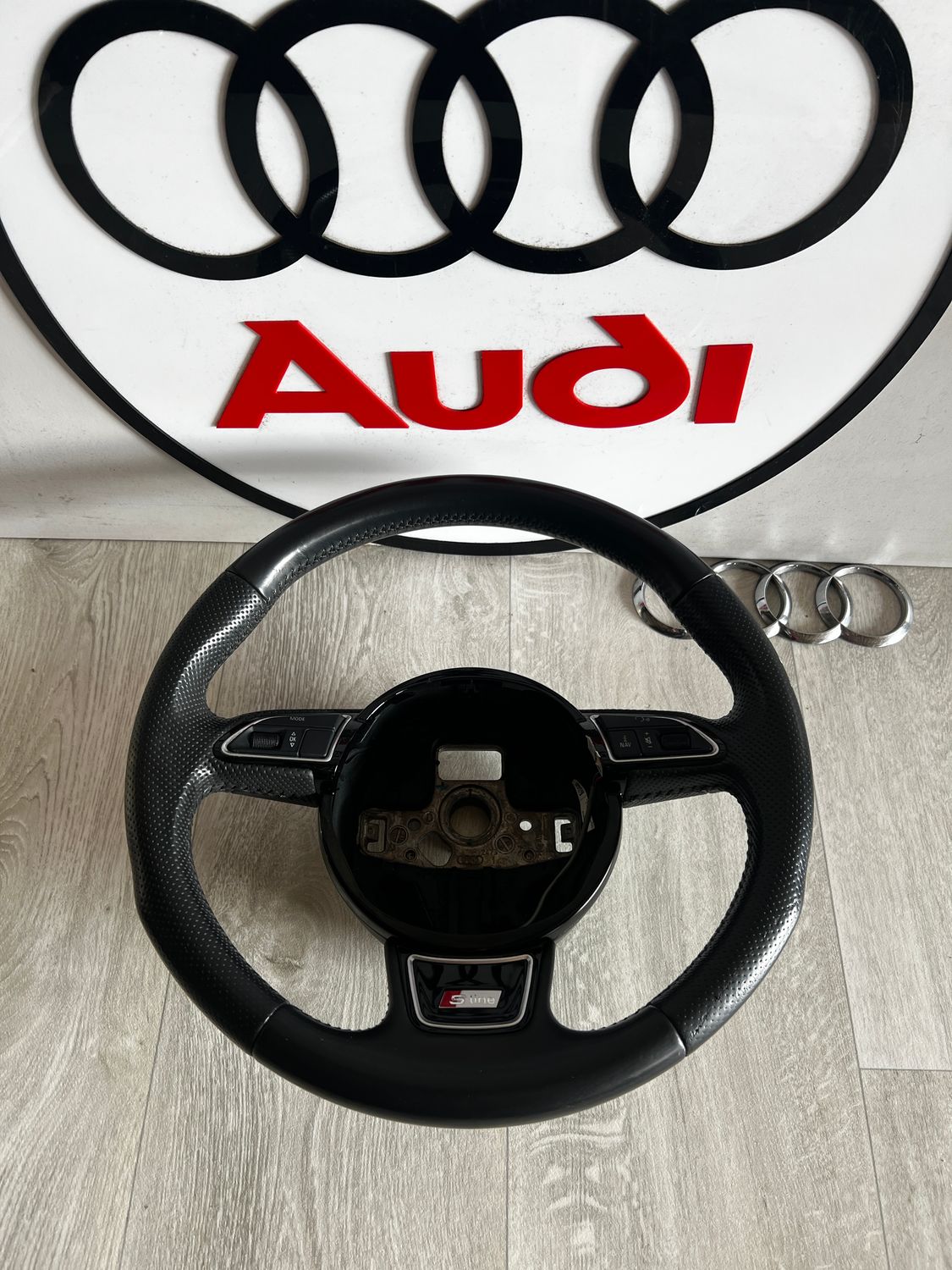 KIEROWNICA SKÓRA PIKOWANA MULTIFUNKCJA AUDI A4 B8 LIFT S-LINE 8K0419091CA ŁADNA
