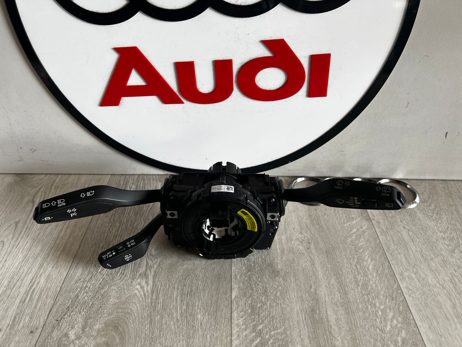 PAJĄK MANETKI TAŚMA 4N0907129PM AUDI A4 A5 A6 Q7 ORYGINAŁ JAK NOWY