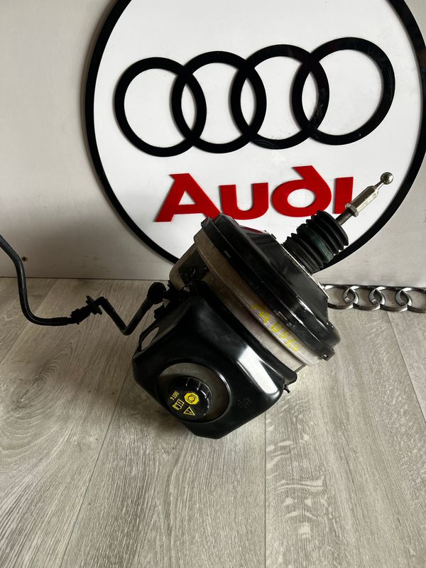 AUDI A4 B9 8W SERWO HAMULCOWE POMPA 8W0612103B