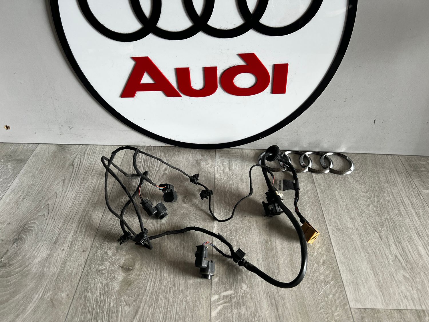 WIĄZKA ZDERZAKA PDC 8K0971104T AUDI A5 8T A4 B8 LIFT TYLNA ORYGINAŁ
