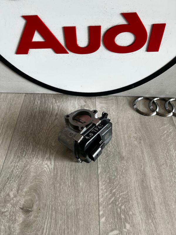 VW AUDI SKODA 1.6 FSI PRZEPUSTNICA 05C138062A