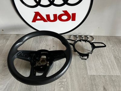 KIEROWNICA SKÓRA AUDI A3 8V, A4 B9, Q2 8W0419689 RAMKA DEKOR KIEROWNICY 8W0419091EK