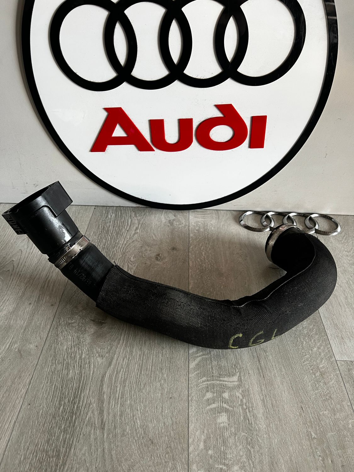 RURA PRZEWÓD 8K0145738AH AUDI A4 B8