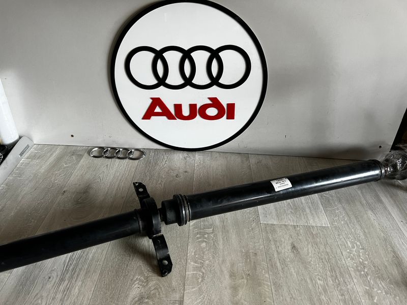AUDI Q5 8R WAŁ NAPĘDOWY 8R0521101K