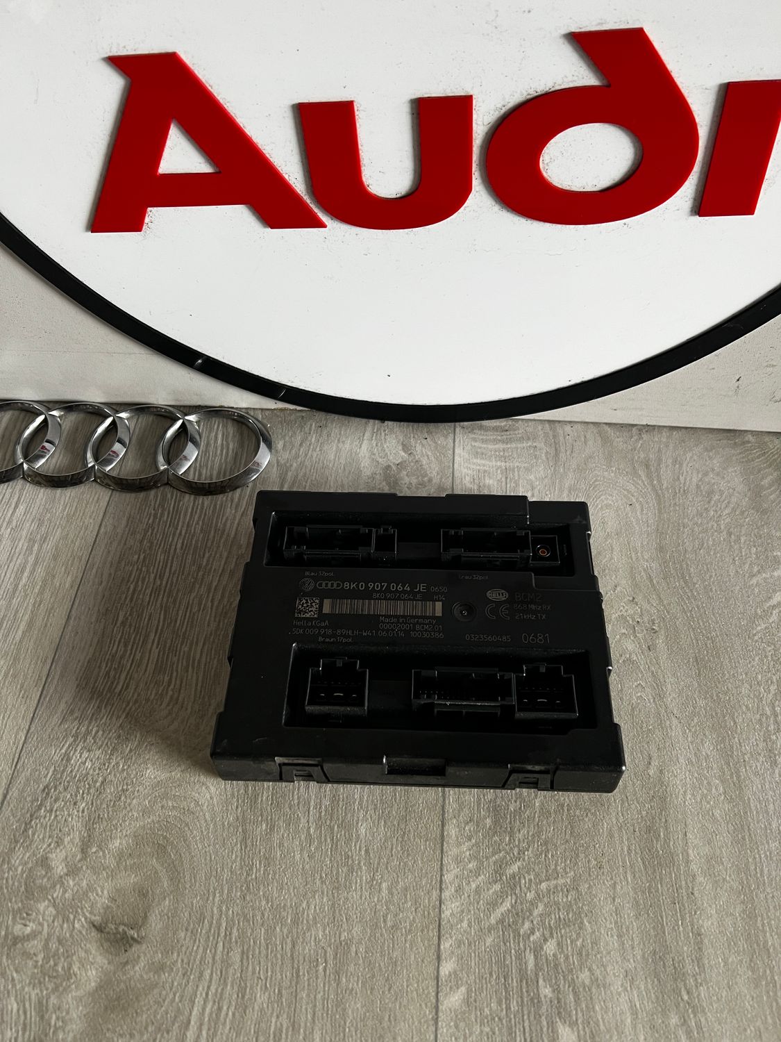 AUDI A4 A5 Q5 MODUŁ KOMFORTU BCM 8K0907064JE