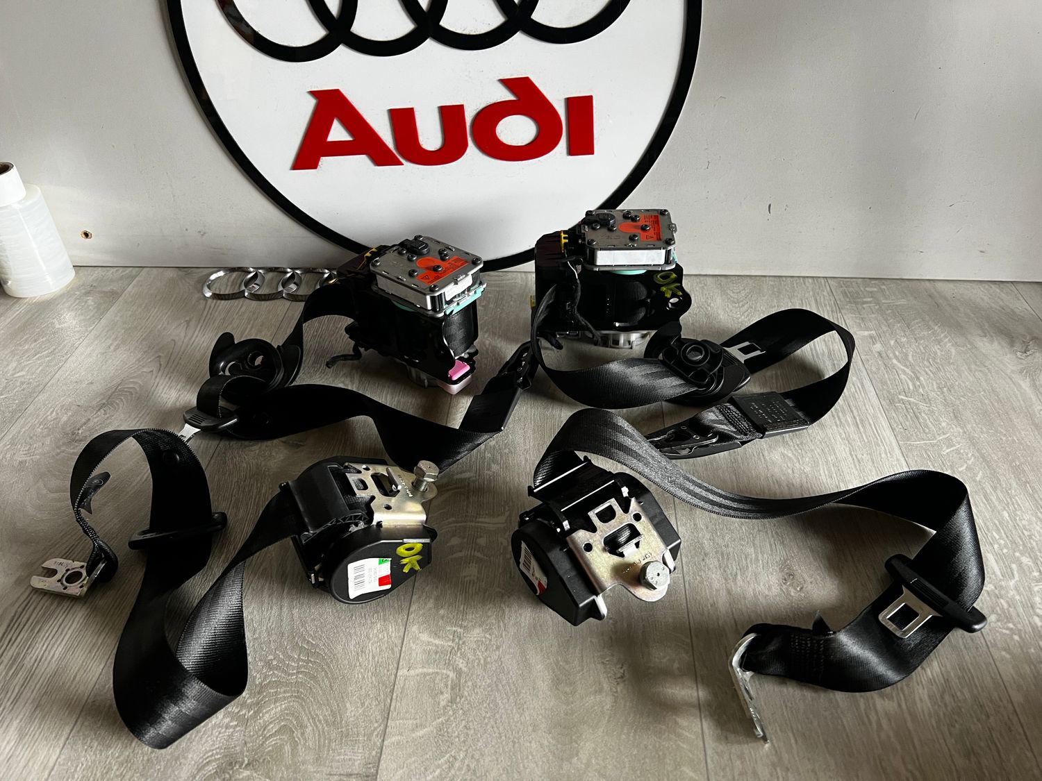 PAS BEZPIECZEŃSTWA PRAWY LEWY PRZÓD TYŁAUDI A5 LIFT SPORTBACK 8T8857706F 8T8857705F 8K0857805R 8K0857805R