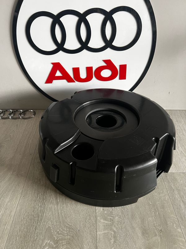 AUDI Q5 8R GŁOŚNIK SUBWOOFER BASOWY TUBA 8R0035382