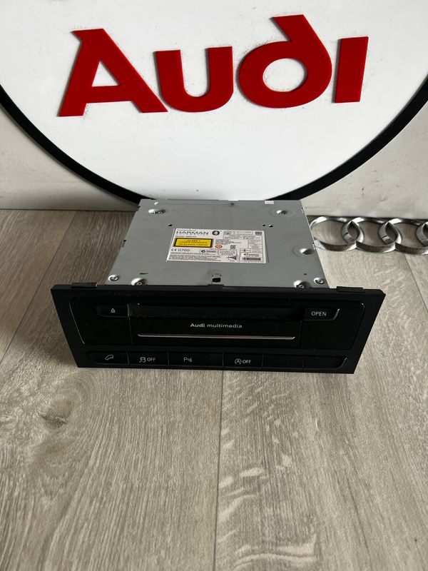 AUDI A4 B8 A5 A6 Q5 RADIO CZYTNIK NAWIGACJI KART SD MMI 8R2035666K 8R2035666H