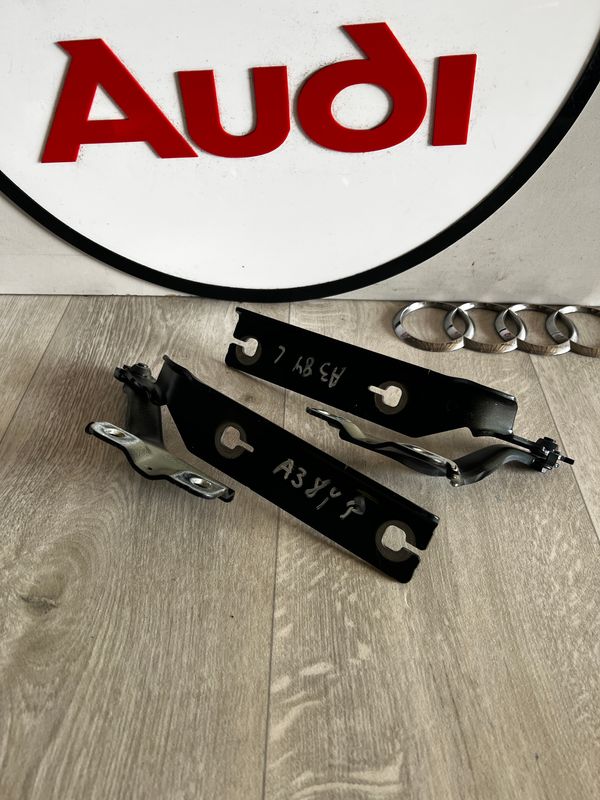 Audi A3 8Y ZAWIAS MASKI PRAWY LEWY PRZÓD 8Y0823302B 8Y0823301B