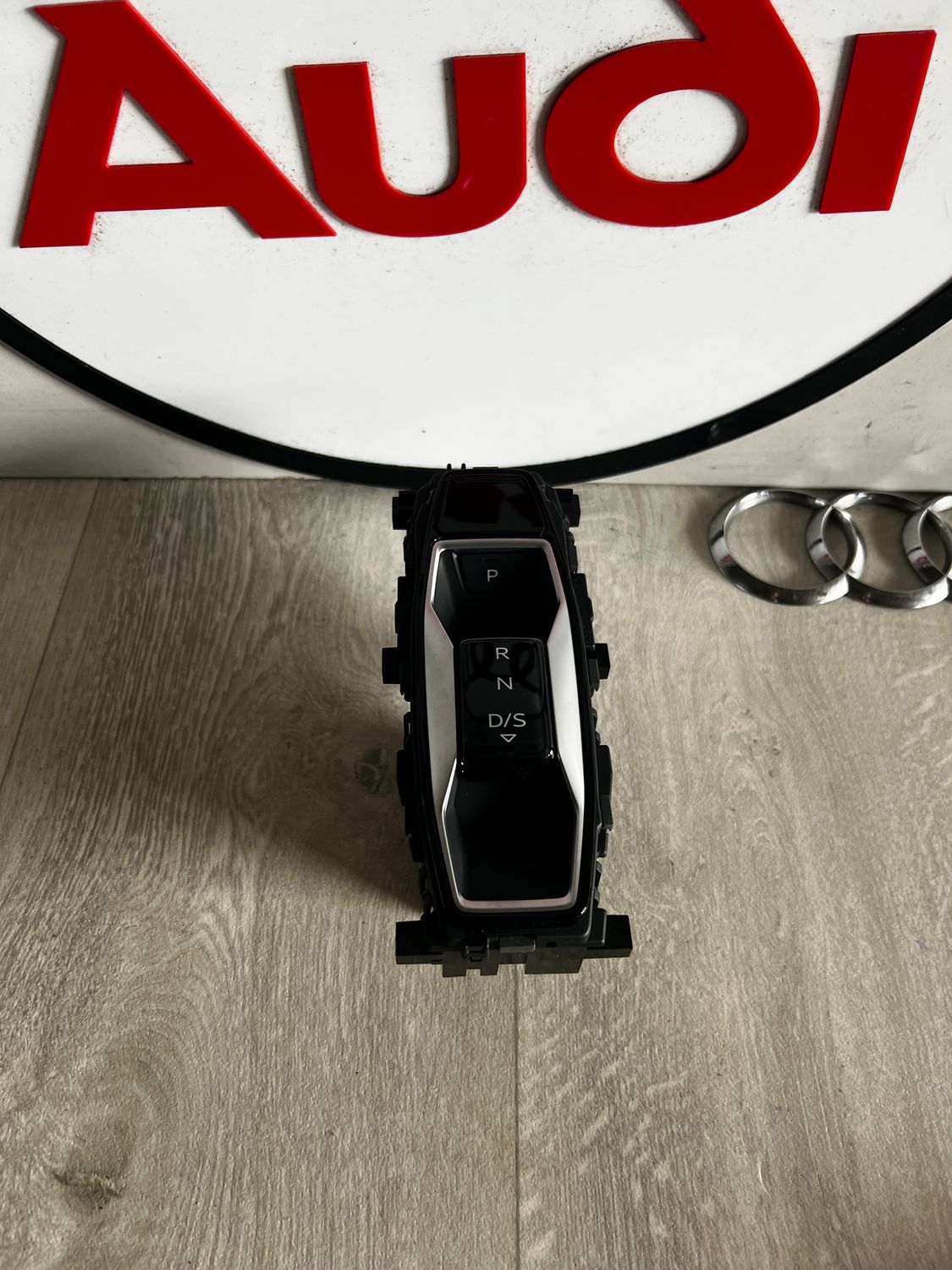AUDI A3 8Y0713059H PANEL STEROWANIA PRZEŁĄCZNIK