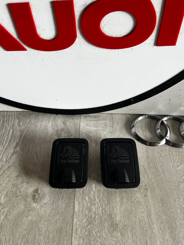 ZAŚLEPKA PÓŁKI BAGAŻNIKA AUDI A3 8Y 8V5887301