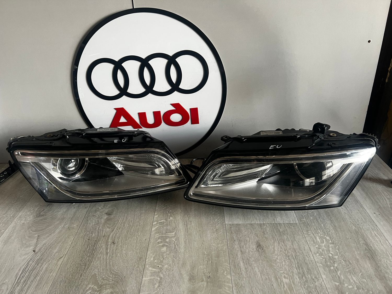 AUDI Q5 8R0 LIFTING 2012-2016 LAMPA PRAWA LEWAPRZÓD BI-XENON 8R0941006C 8R0941005C