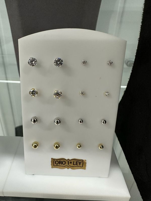 Pendiente en Oro Blanco y Oro Dorado 18K