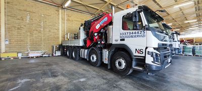 Volvo FMX460 Con Gru Effer 955 8S + JIB 6S – 40Mt
