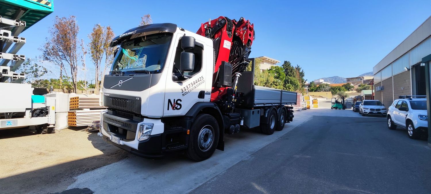 Volvo FE350 Con Gru Effer 525 6S + JIB 6S