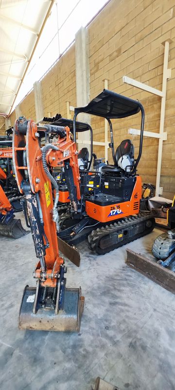 Miniescavatore Hitachi Zx17U-6 – 17Ql