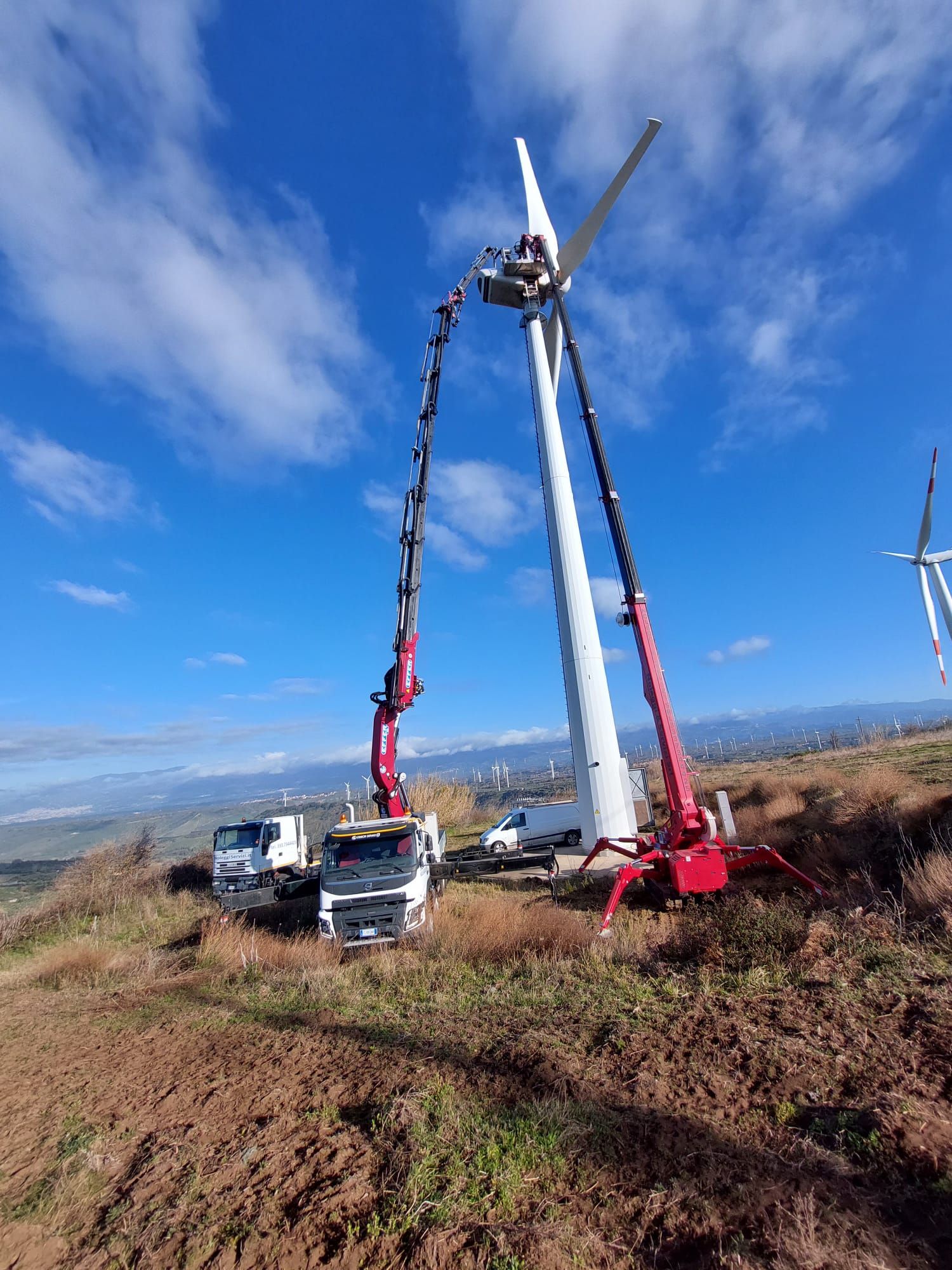 Volvo FMX460 Con Gru Effer 955 8S + JIB 6S – 40Mt