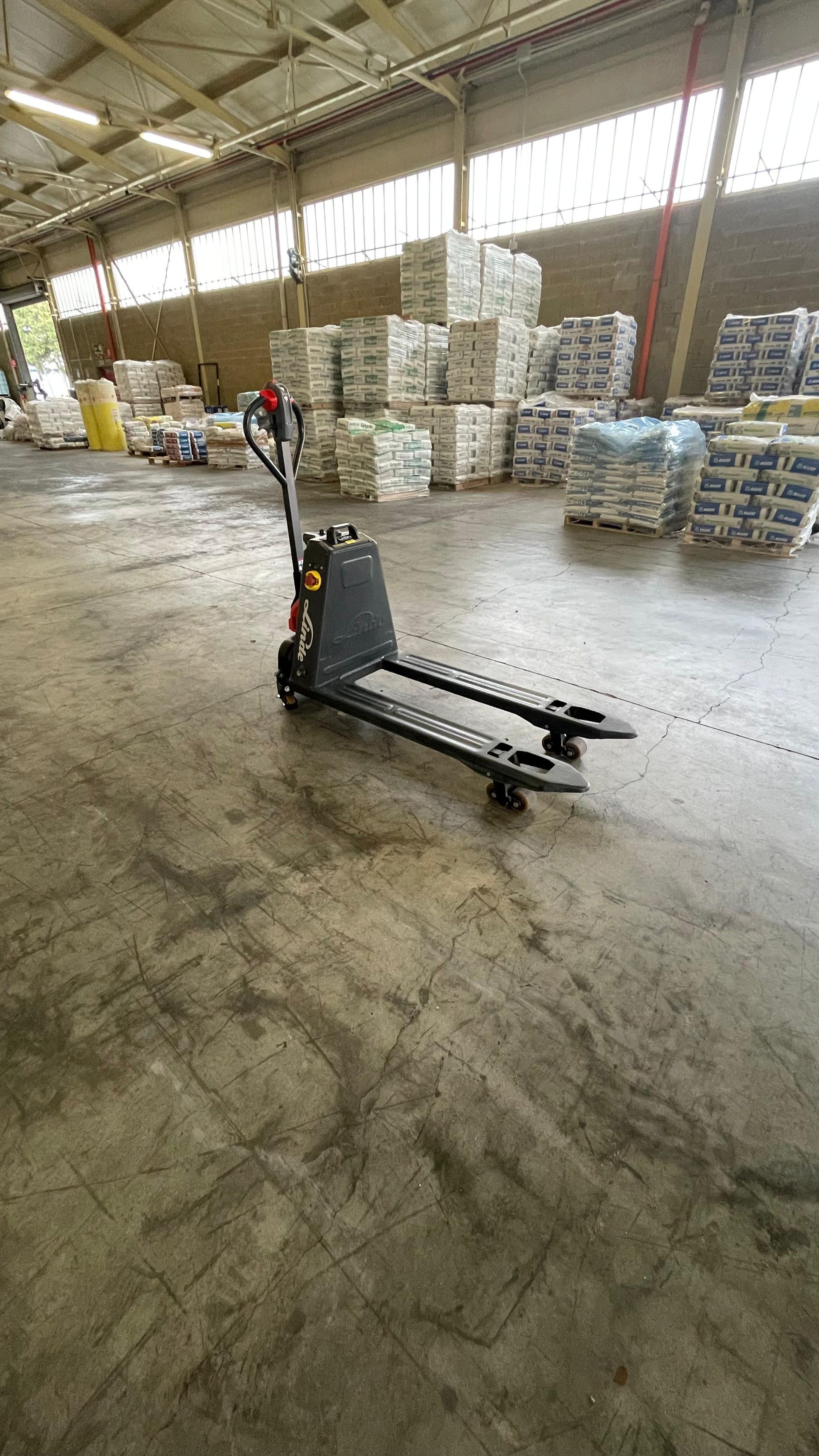 Transpallet Elettrico LINDE MT15C