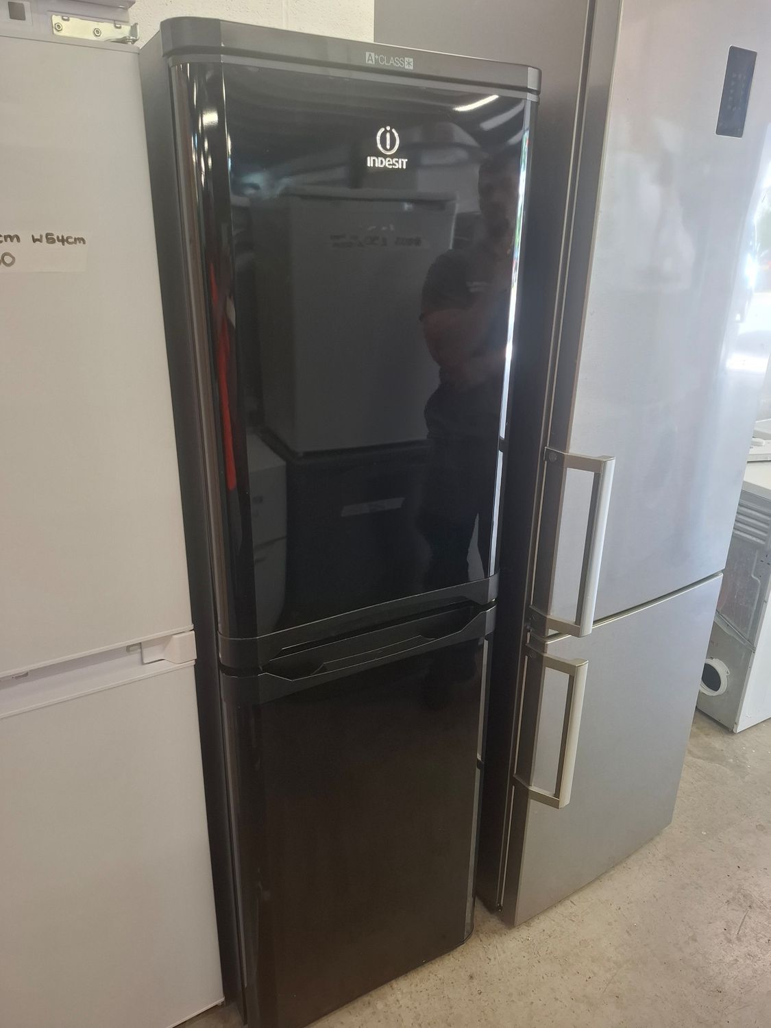 Indesit CAA55 Fridge Freezer black H174cm W55cm