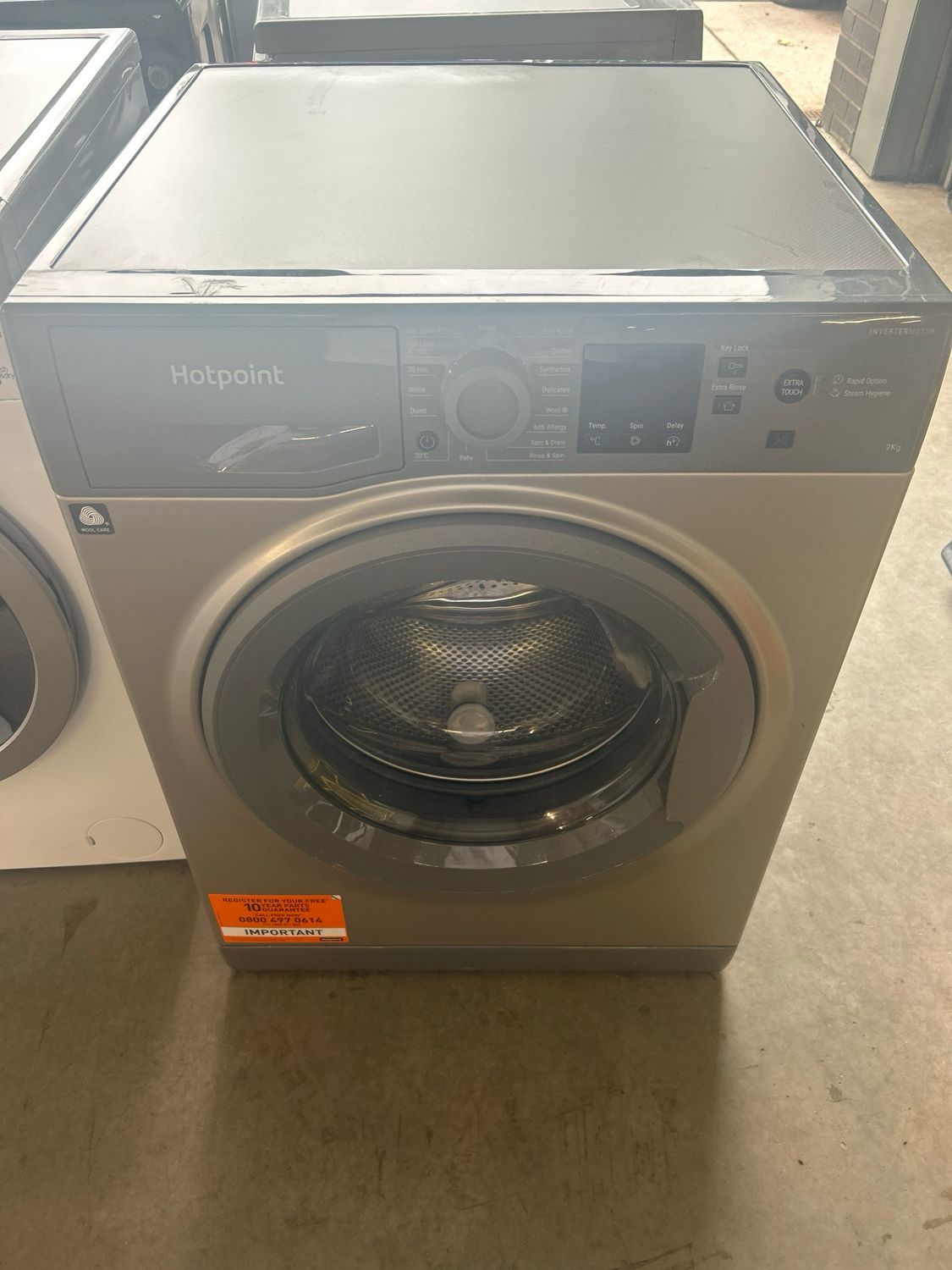 Hotpoint NSWR945C 9KG 1400rpm Washing Machine Black