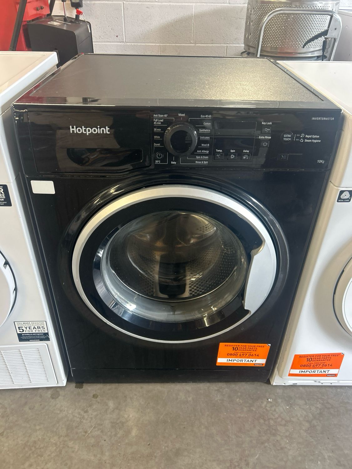 Hotpoint NSWM1045CBS 10KG 1400rpm Washing Machine Black