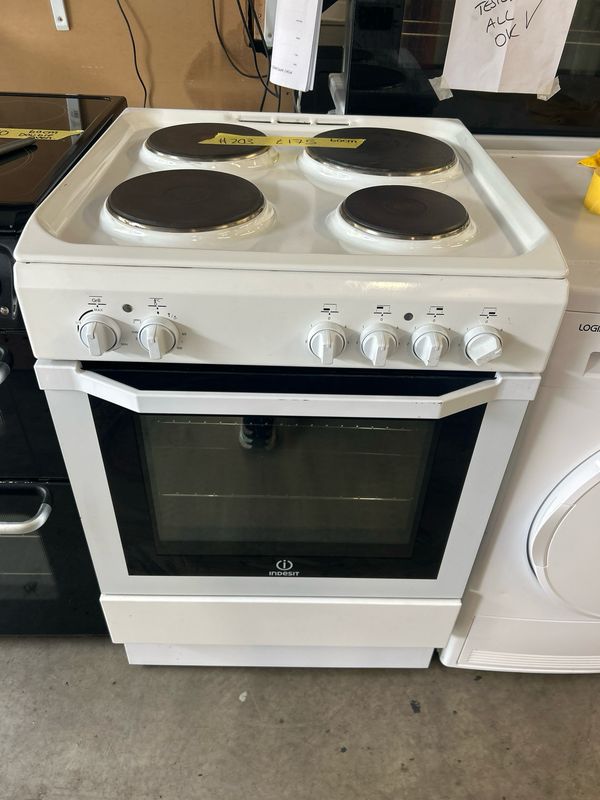 Indesit 60cm Electric Cooker White