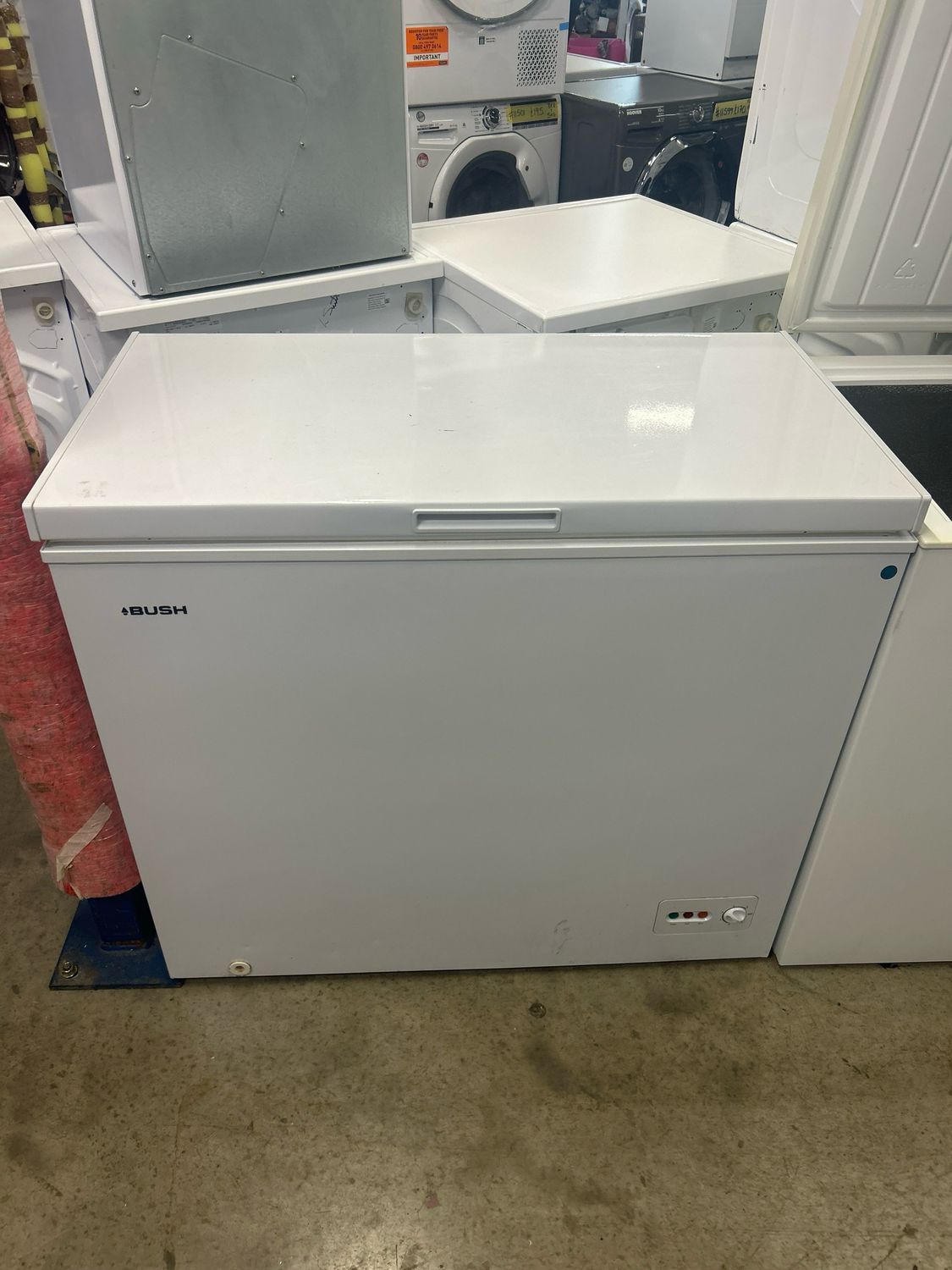 Bush 198L Chest Freezer White H95cm W85cm