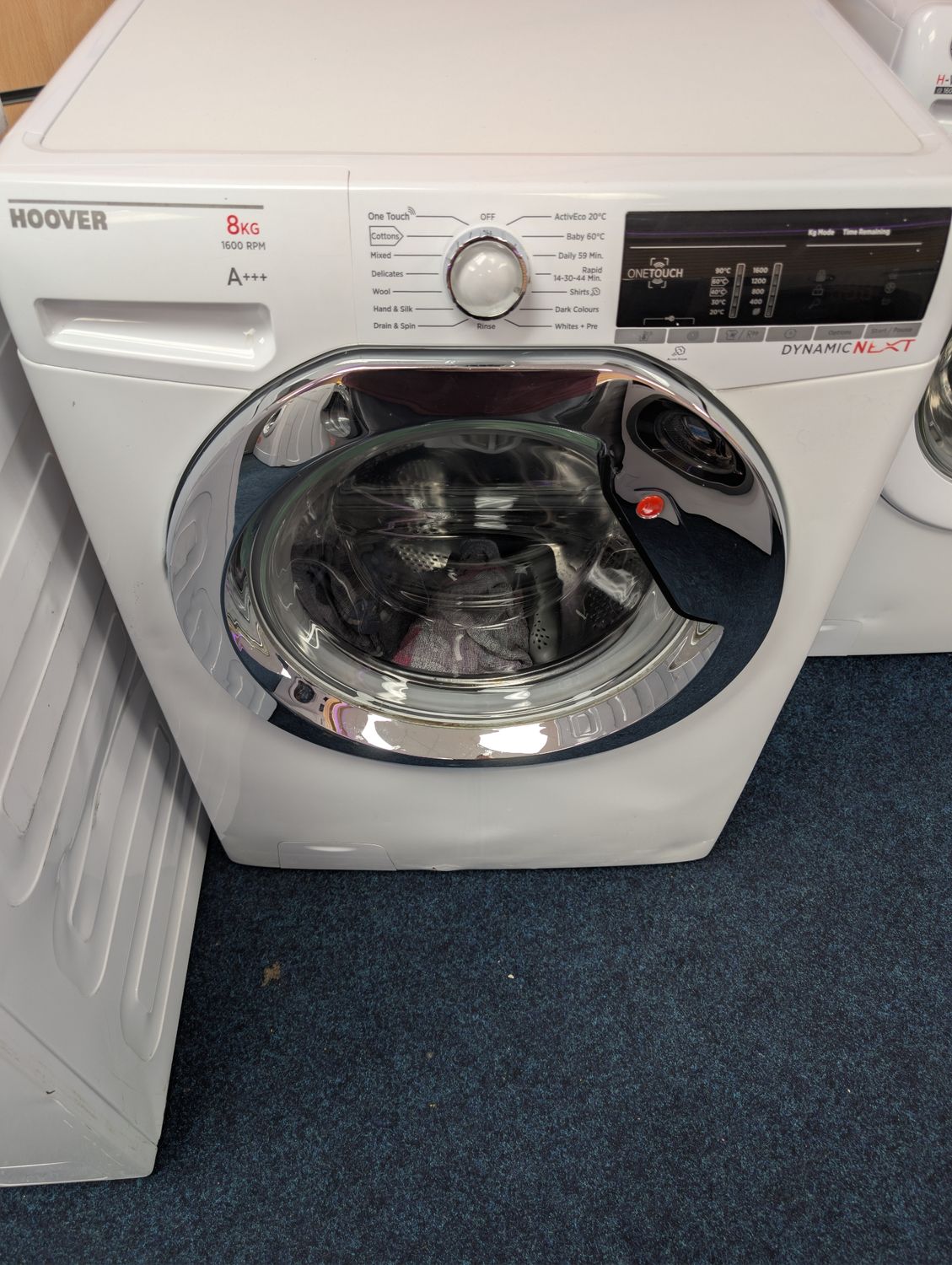 Hoover 8kg 1600rpm white washing machine