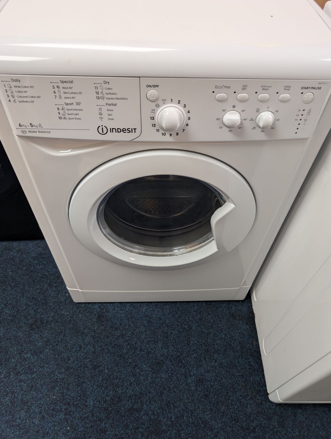 Indesit 6kg/5kg washer dryer white 