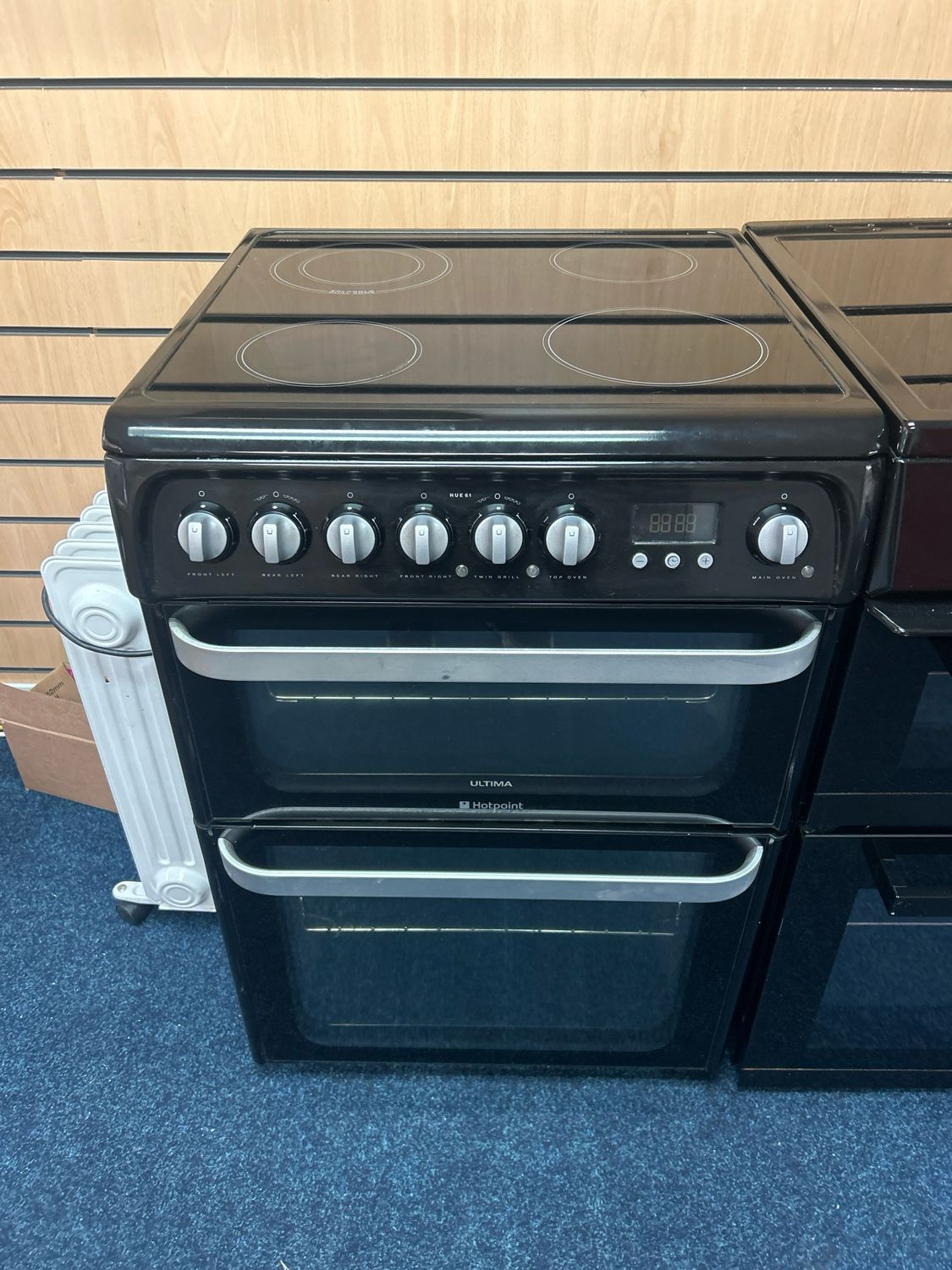 Hotpoint HUE61 60cm Electric Cooker Double Oven Black