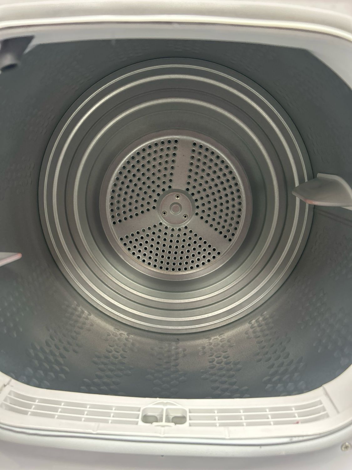 Hoover 8KG Condenser Tumble Dryer White