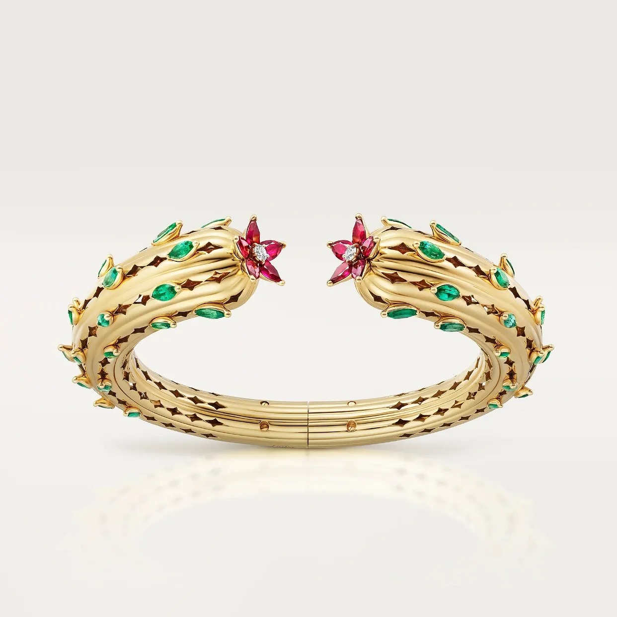 Cactus de Cartier bracelet, emeralds, 2 diamonds