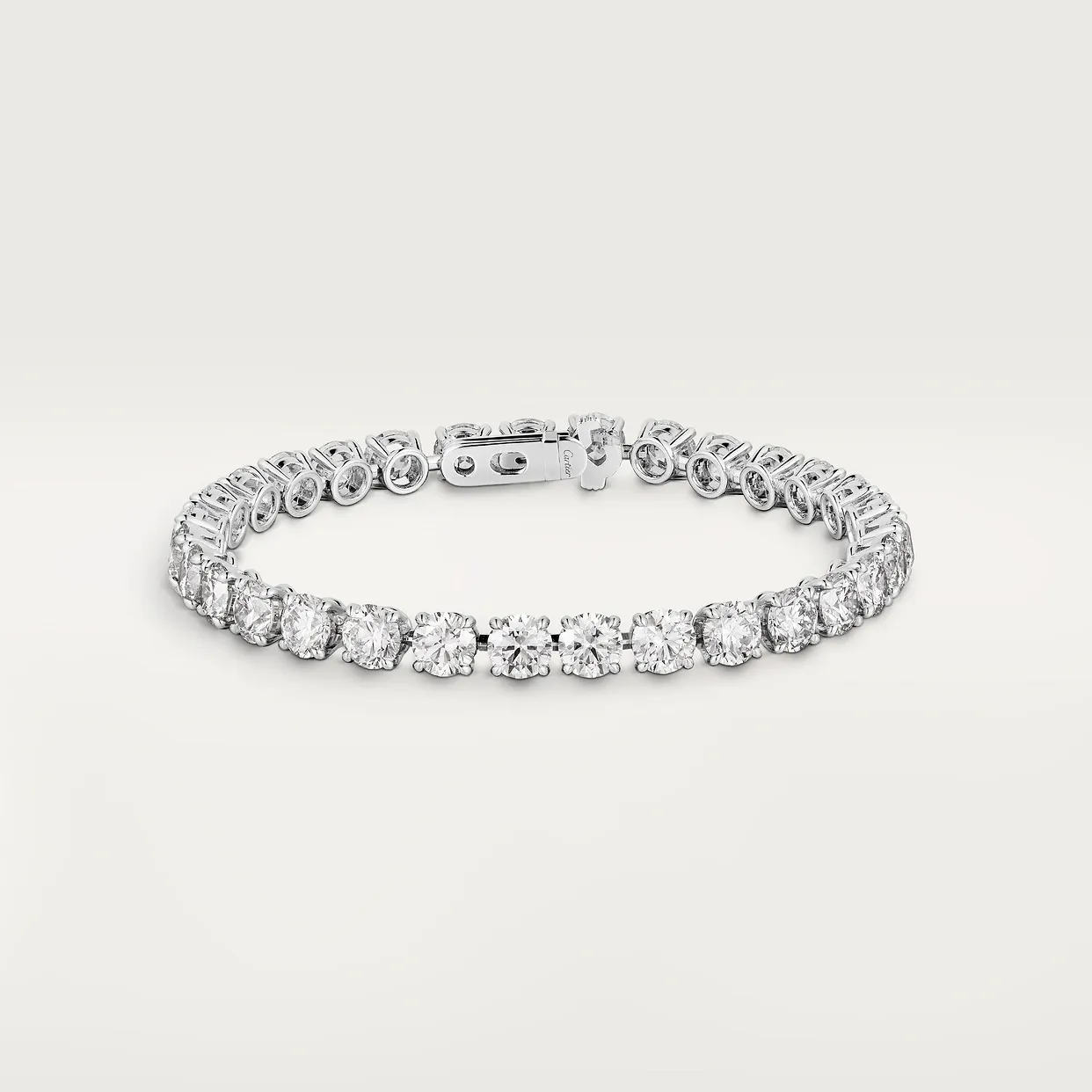 Essential Lines bracelet, brilliant-cut diamonds