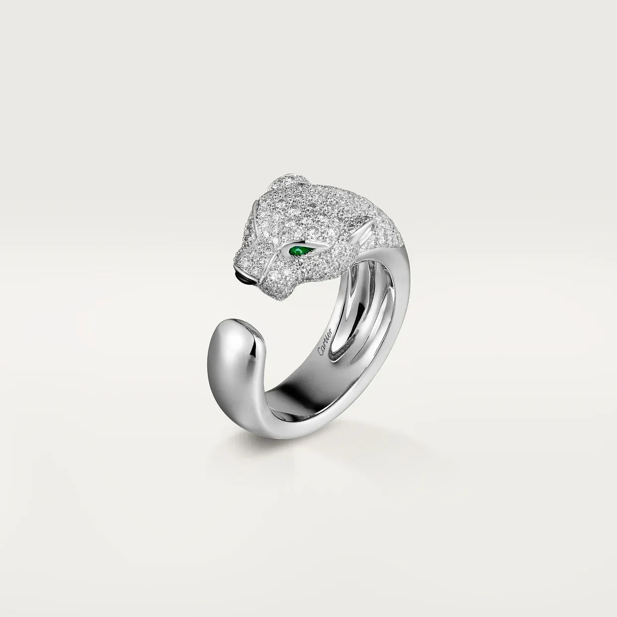Panthère de Cartier ring, medium model, semi-paved