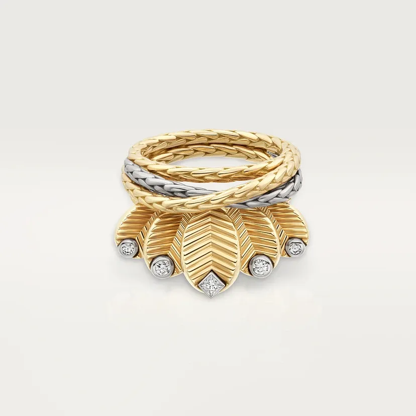Grain de Café ring, diamonds