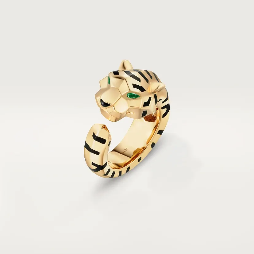 Indomptables de Cartier ring