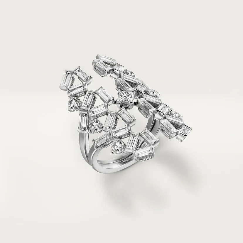 Reflection de Cartier ring, diamonds