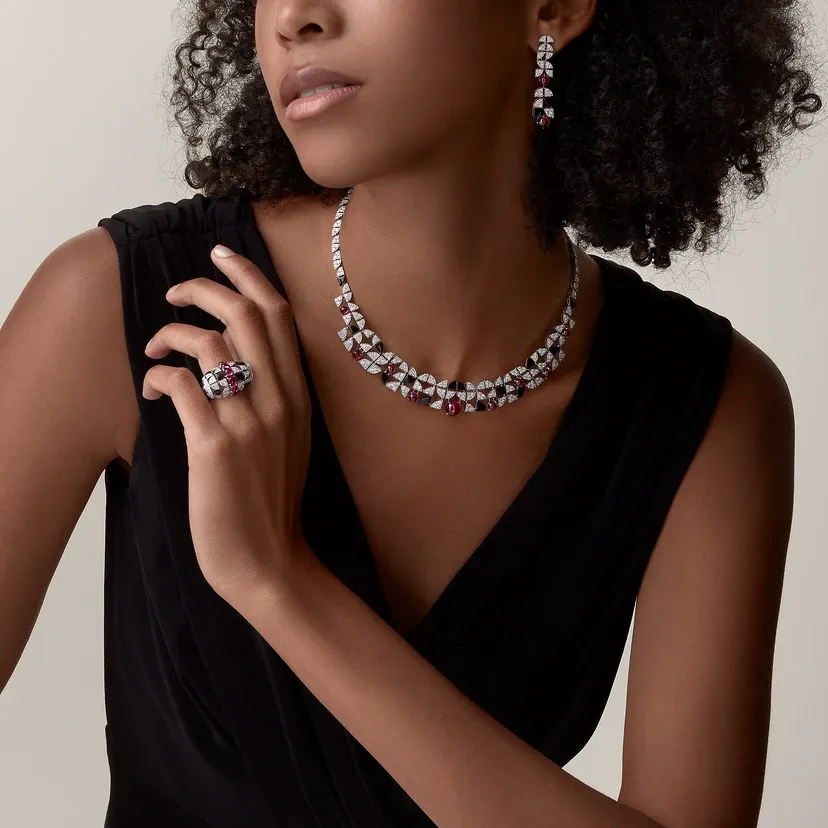 Beautés du Monde necklace, rubellite, paved