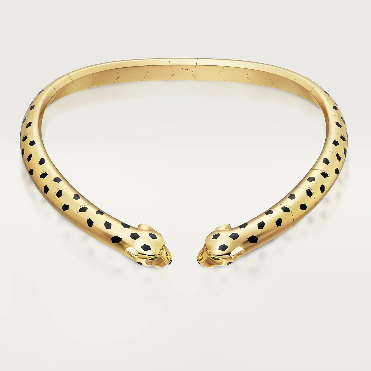 Juste un Clou pendant, diamonds