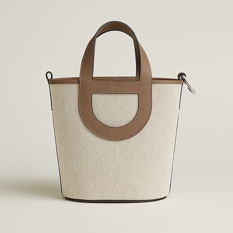 Hermès In-the-Loop 18 bag