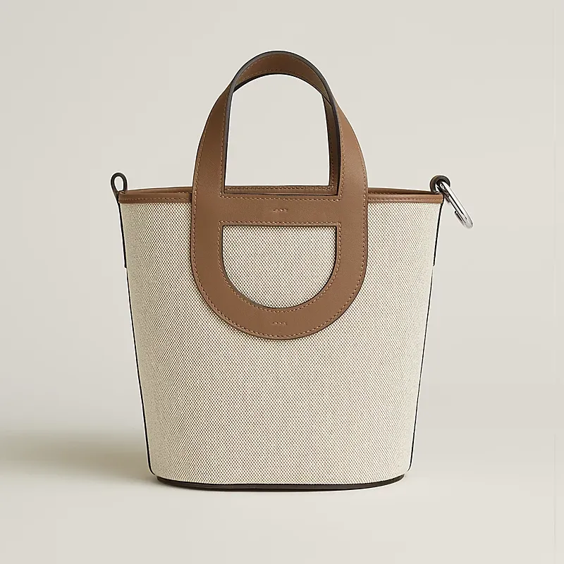 Hermès In-the-Loop 18 bag