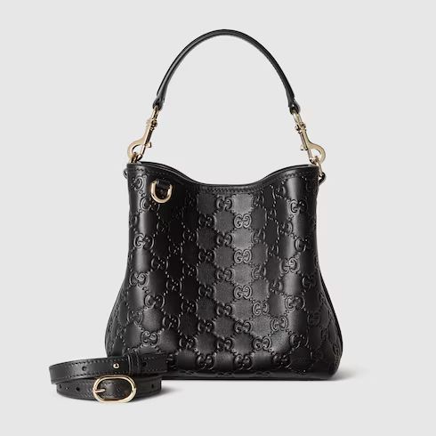 GG Emblem small bucket bag